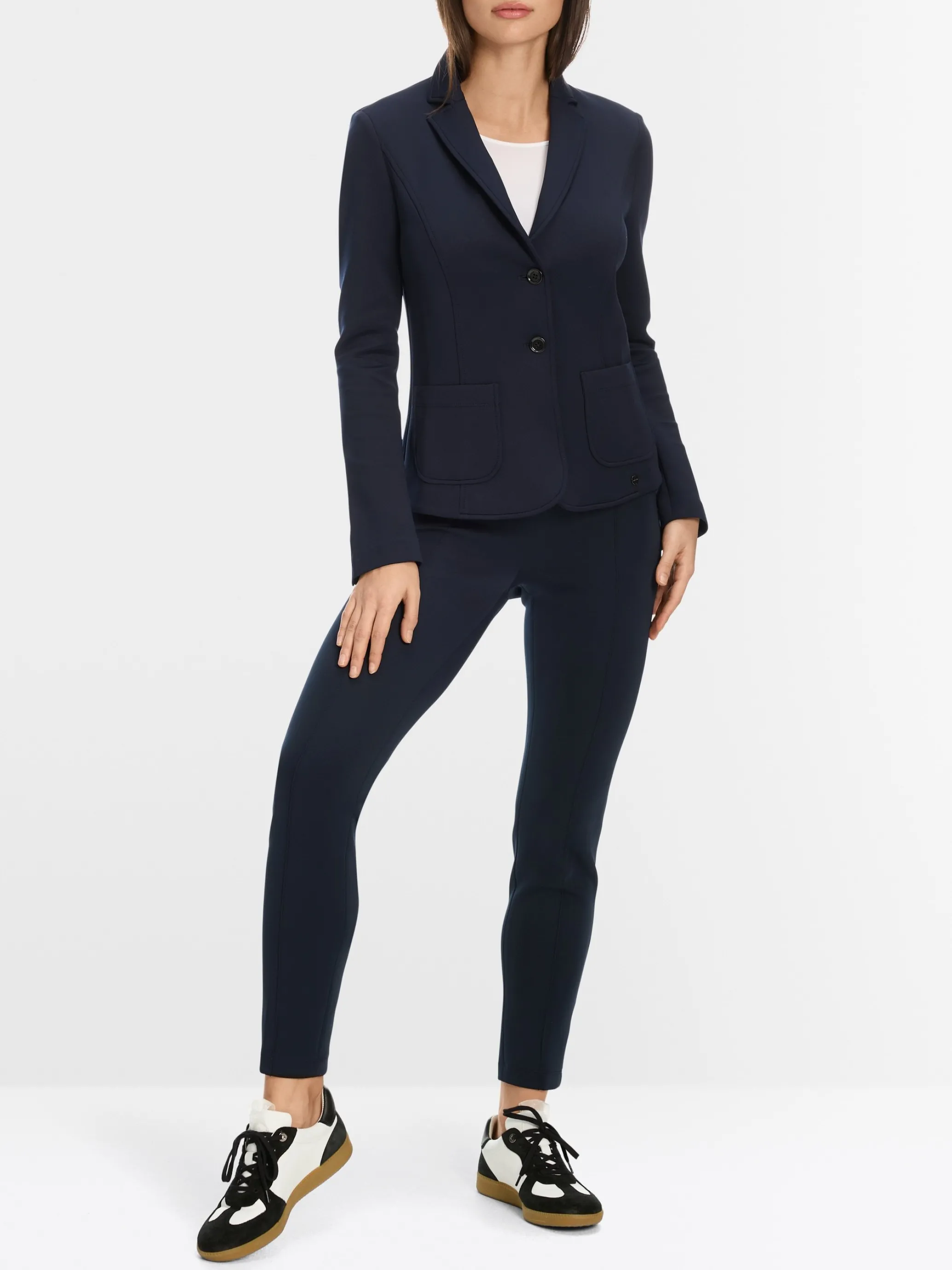 BLAZER MIT AUFGESETZTEN TASCHEN-Marc Cain Fashion