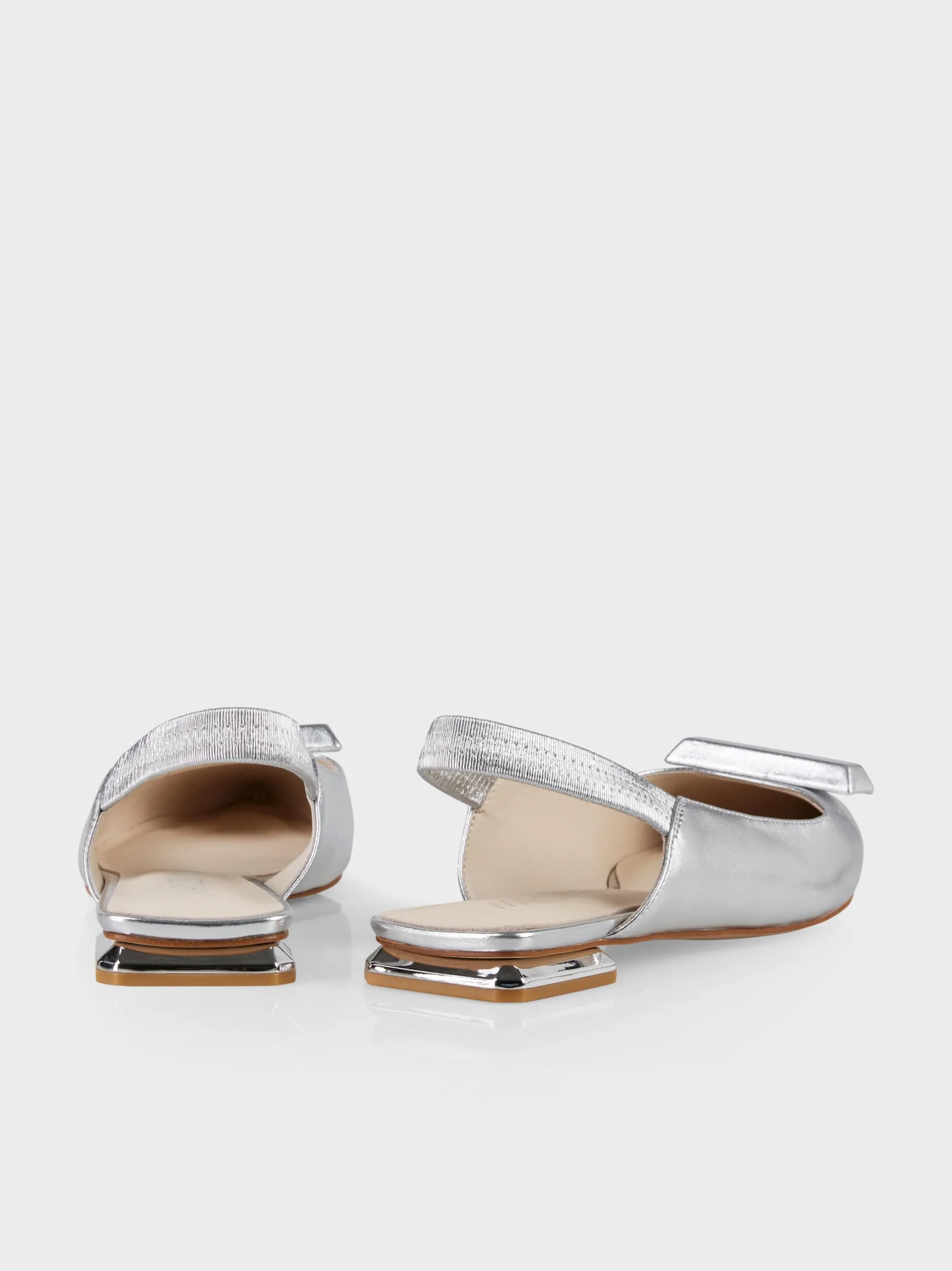FLACHE SLINGS IN SILBER-Marc Cain New