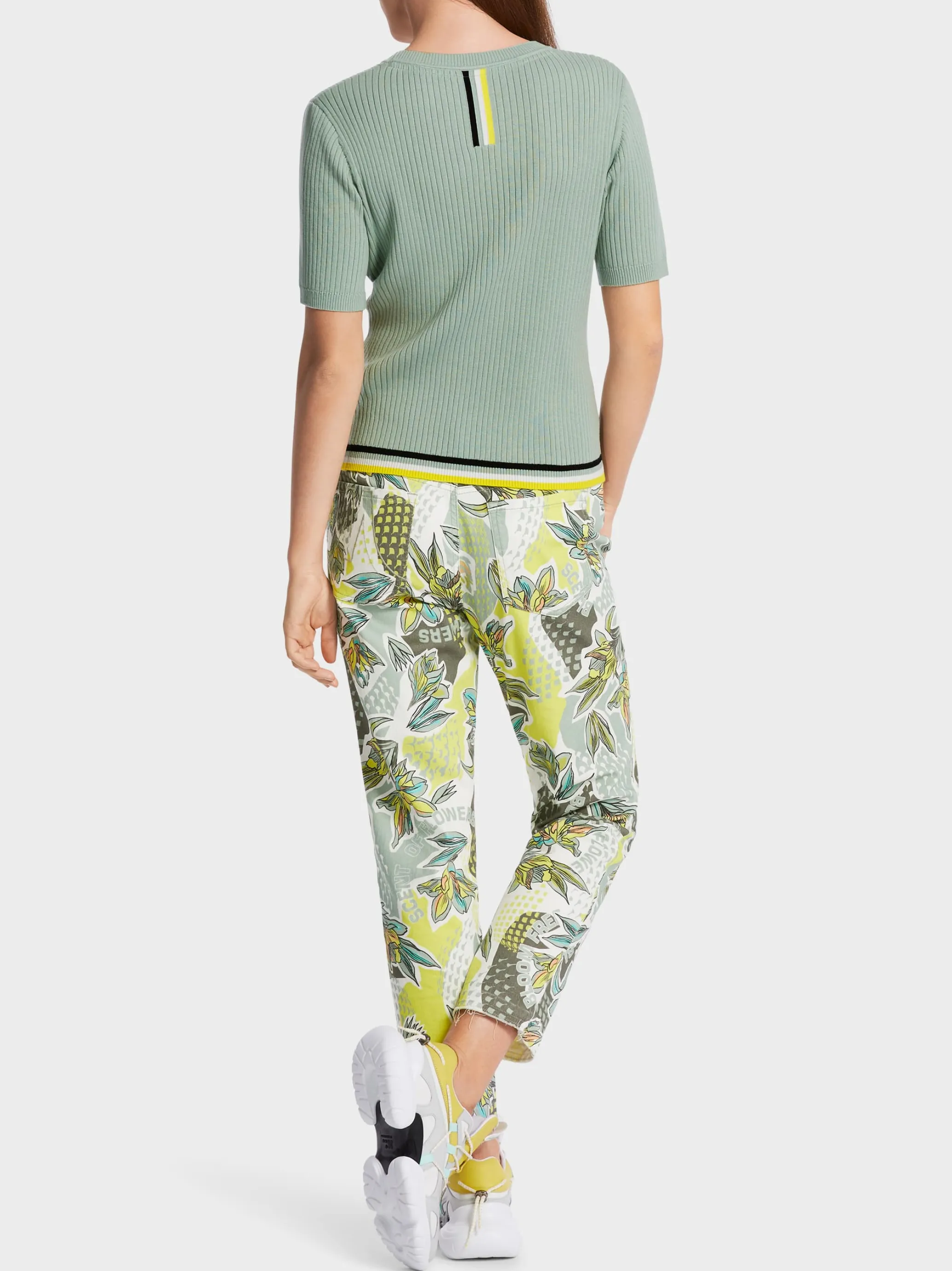 KURZARM-SWEATER AUS FEINEM RIPPSTRICK-Marc Cain Clearance